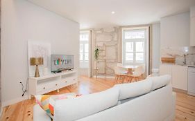Liiiving In Porto - Aliados Stone Apartment