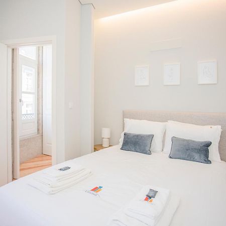 Liiiving In Porto - Aliados Stone Apartment Exterior photo