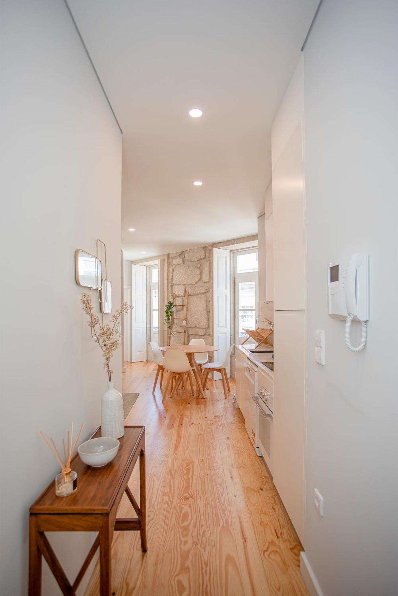 Liiiving In Porto - Aliados Stone Apartment Exterior photo