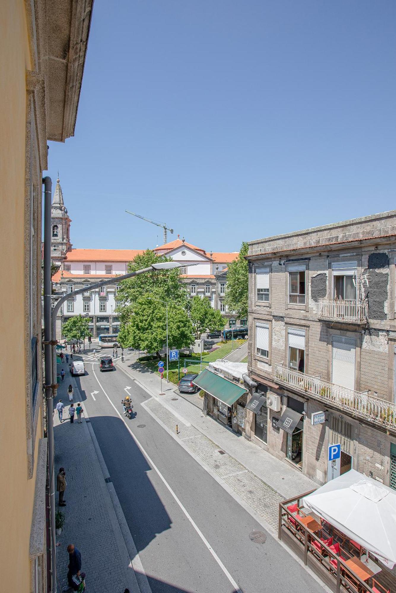 Liiiving In Porto - Aliados Stone Apartment Exterior photo