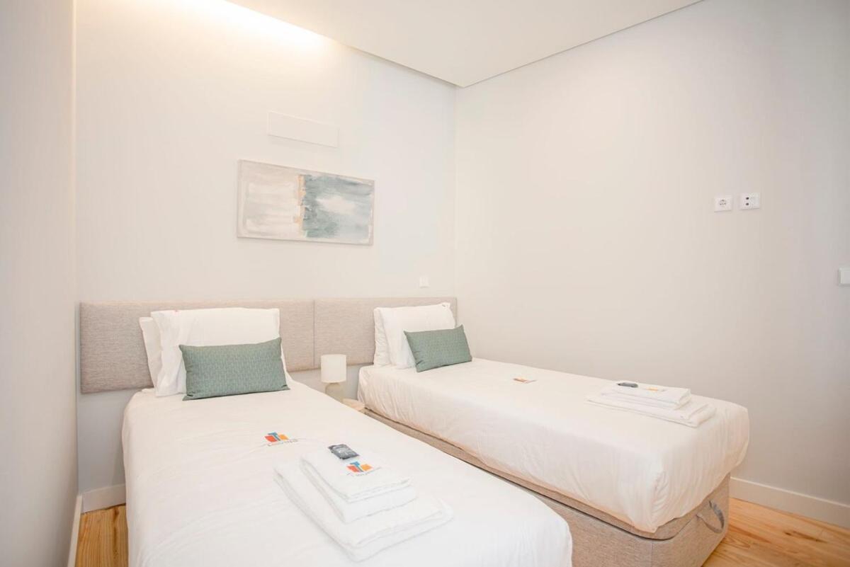 Liiiving In Porto - Aliados Stone Apartment Exterior photo