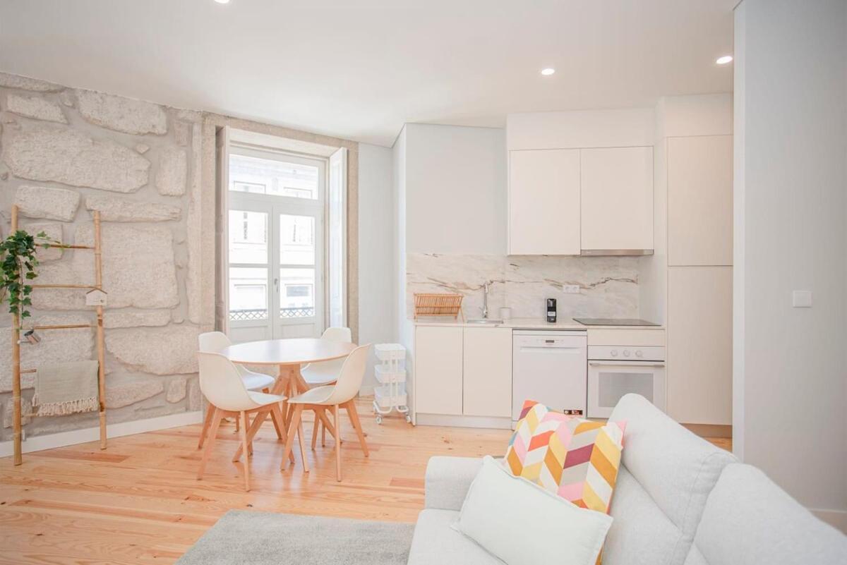 Liiiving In Porto - Aliados Stone Apartment Exterior photo